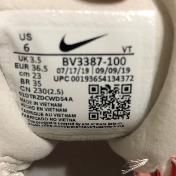 Nike Air Max 270 React SE ‘Bubble Wrap’ - NEW - Picture 7 of 7